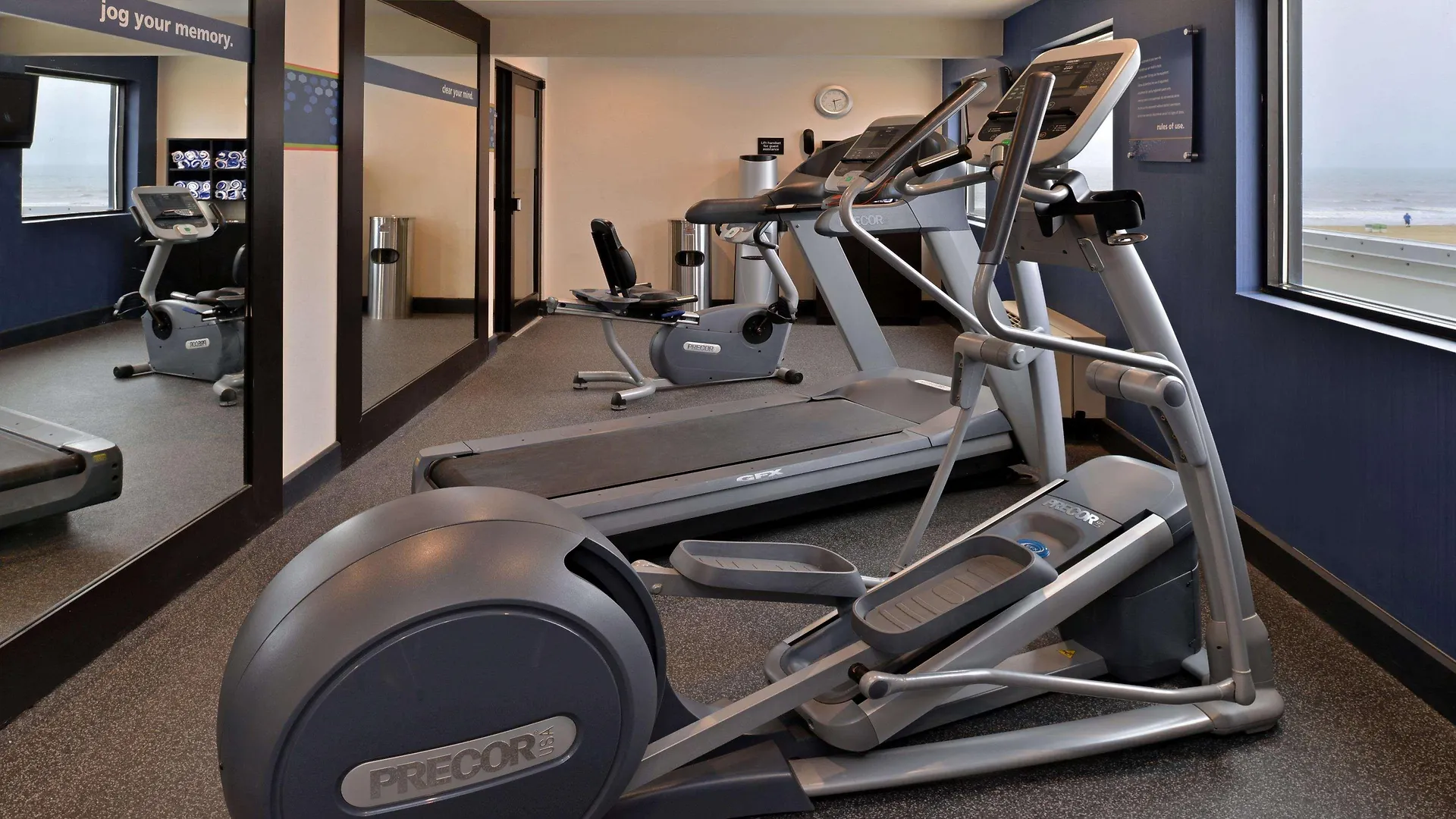Hampton Inn Virginia Beach Oceanfront North 3*,